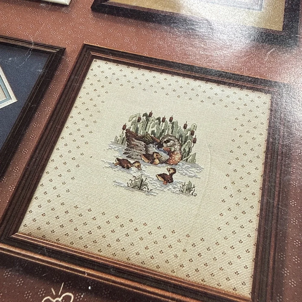 Vintage 1984 Stoney‎ Creek For Hearth and Home Counted Cross Stitch Booklet #4